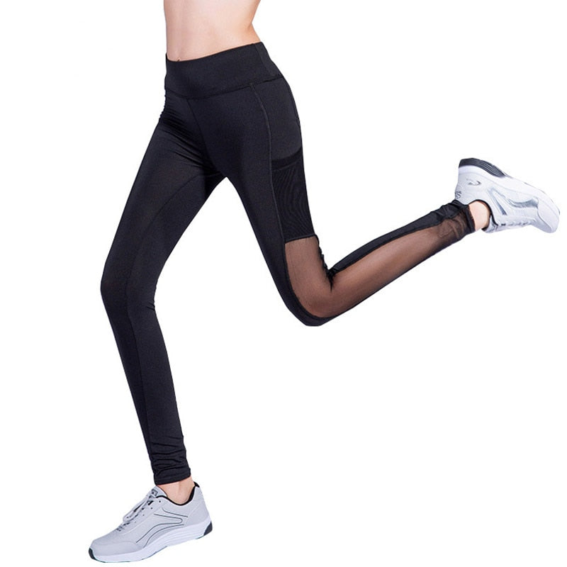 Leggings with phone pocket